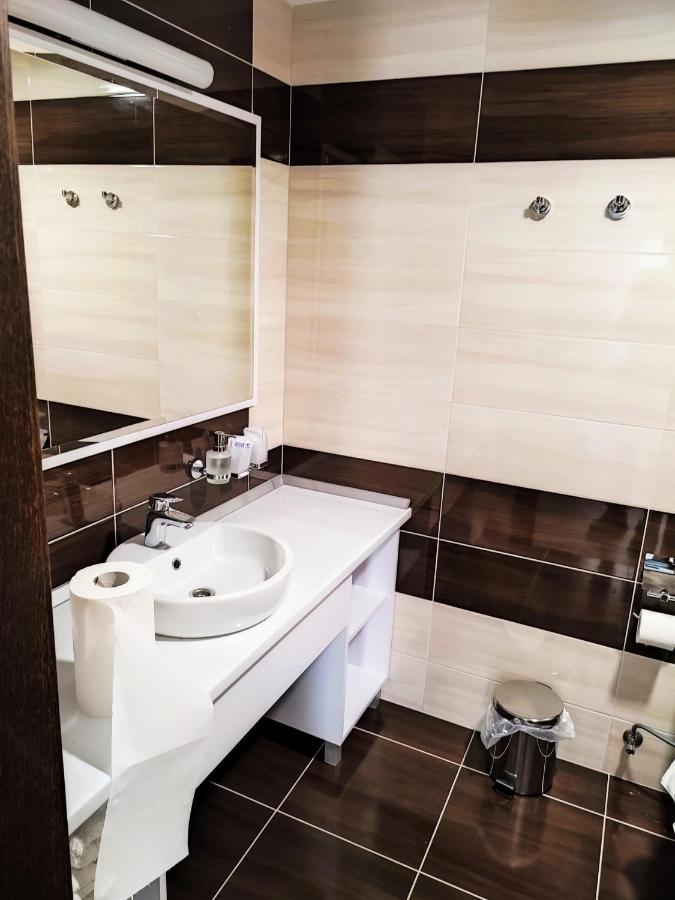 Готель-Ресторан "Олеся" Berehove  Extérieur photo