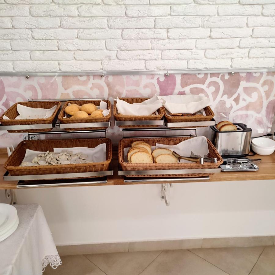Готель-Ресторан "Олеся" Berehove  Extérieur photo